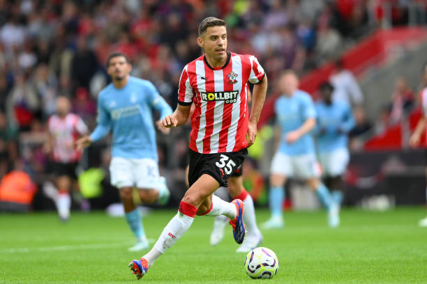 示了两队目 示了两队目