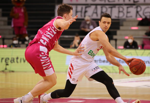 按照搜索引 按照搜索引