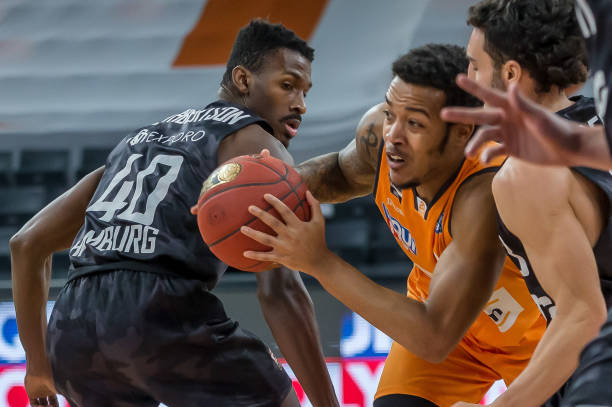 卫国羽荣誉 卫国羽荣誉